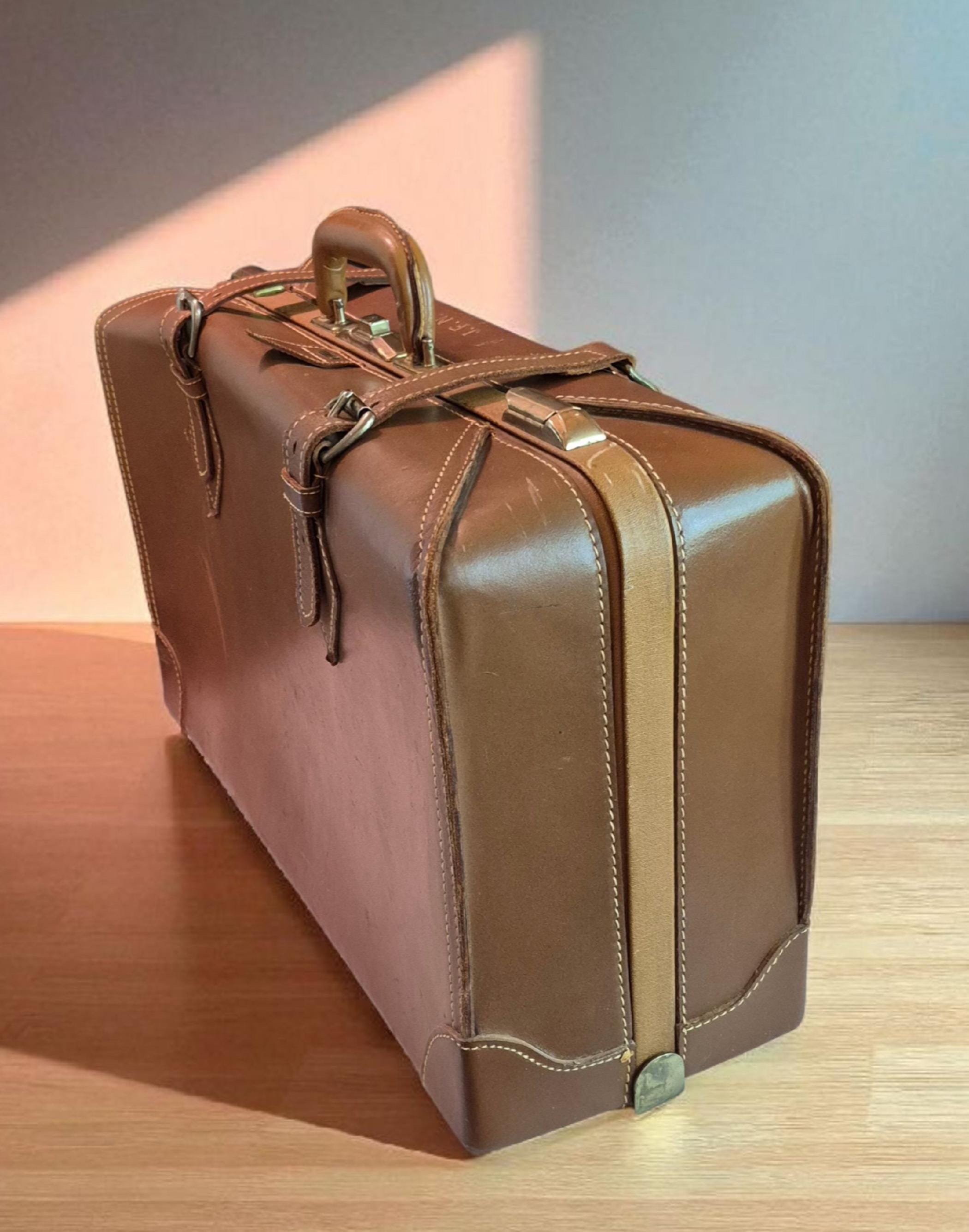 Adolfo Luggage Canada