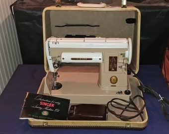 Singer 301A LBOW Portable Sewing Machine W/Case 1956