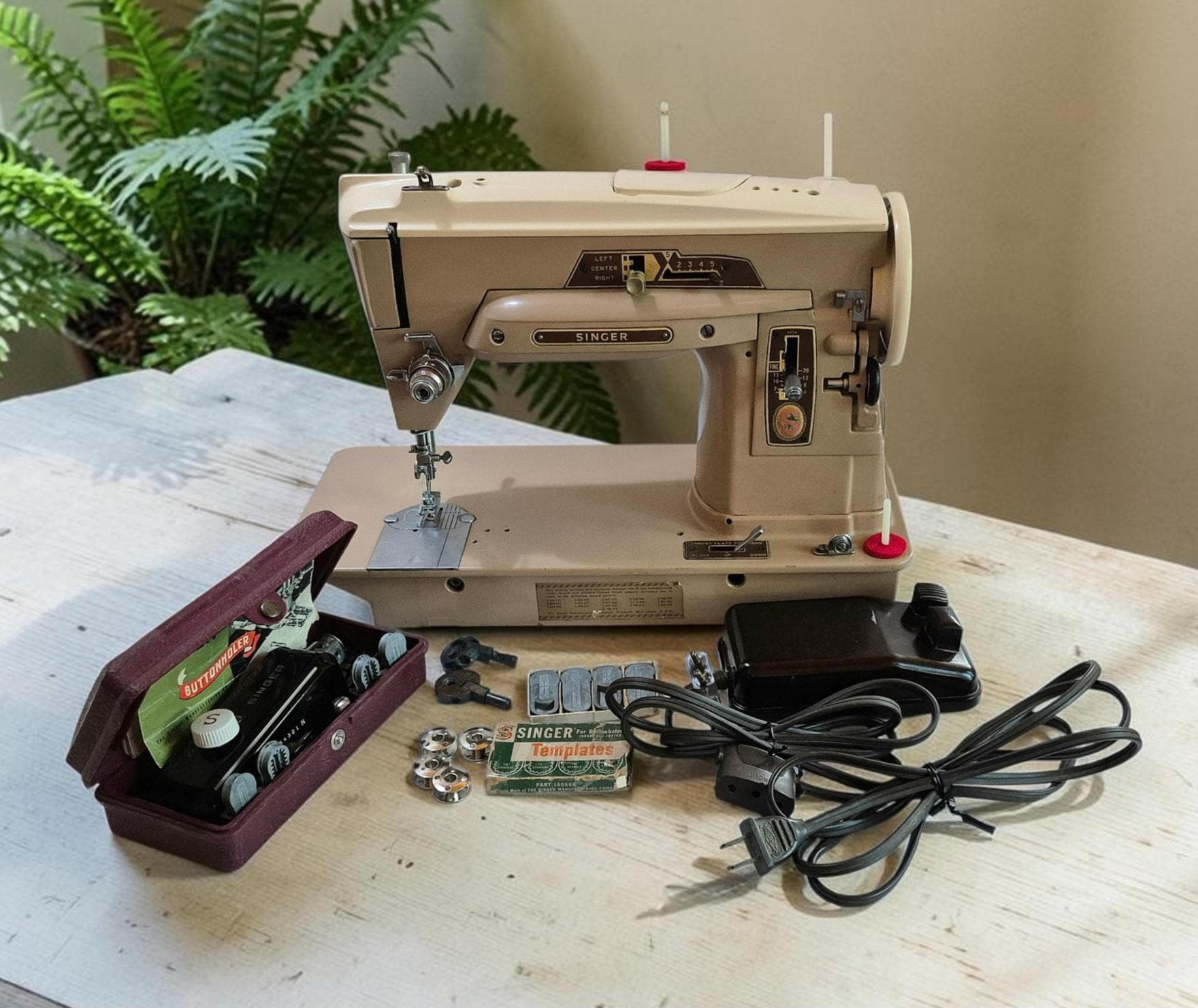 Vintage Singer Zig Zag Sewing Machine - Etsy - Page 2