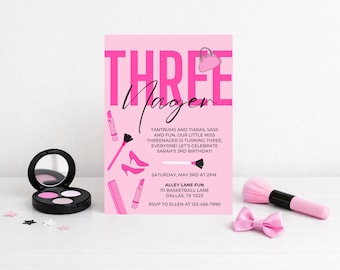 Invitación de cumpleaños de Little Miss Threenager Makeup / Tercer cumpleaños de niña / Tercer cumpleaños de maquillaje / Descarga digital 5x7 / Plantilla Canva