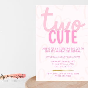 Dois convites fofos de aniversário | Convite rosa para menina de 2 anos | Aniversário de 2 anos de menina | Dois convites fofos | Tema de coração | Download digital Canva imagem 2