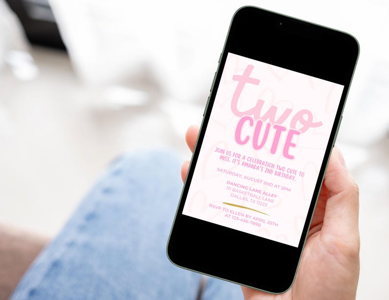Dois convites fofos de aniversário | Convite rosa para menina de 2 anos | Aniversário de 2 anos de menina | Dois convites fofos | Tema de coração | Download digital Canva imagem 7
