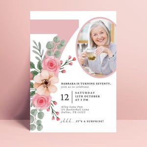 Invitación de cumpleaños número 70 con foto / Descarga instantánea / Invitación floral sorpresa para fiesta de cumpleaños número 70 / Setenta cumpleaños de mujeres / Ediciones de Canva