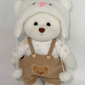 Maglione natalizio fatto a mano per peluche o bambola