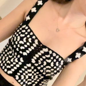 MONO TOP granny square black and white handmade crochet top crop top knitting knitwear knit top crop top knit croptop