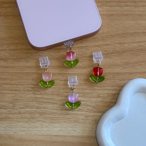 Tulip USB-C/Lightning Phone Charm, Anti-Dust Charm for USB-C/Lightning Port, Phone Accessory