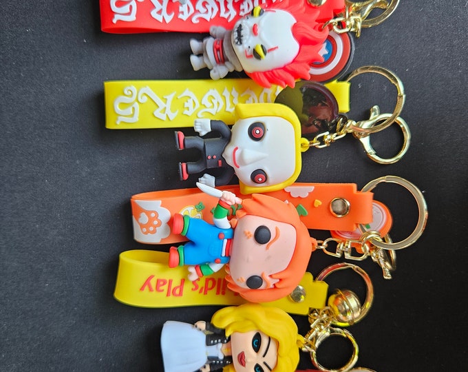 Horror. Horror movie gift. Horror keychain. Chucky gift. IT clown gift. Omggifts. Keychain gift. Thriller. Movie gift. Scary movies.