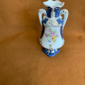 Vintage Czechoslovakia Royal Dux Porcelain Cbal Blue Amphora Vase
