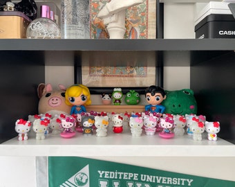Hello Kitty Mini Figure, Sanrio Zaini Collection, Rare Edition