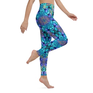 Leggings de yoga à fleurs ultraviolettes : vêtements de sport taille haute