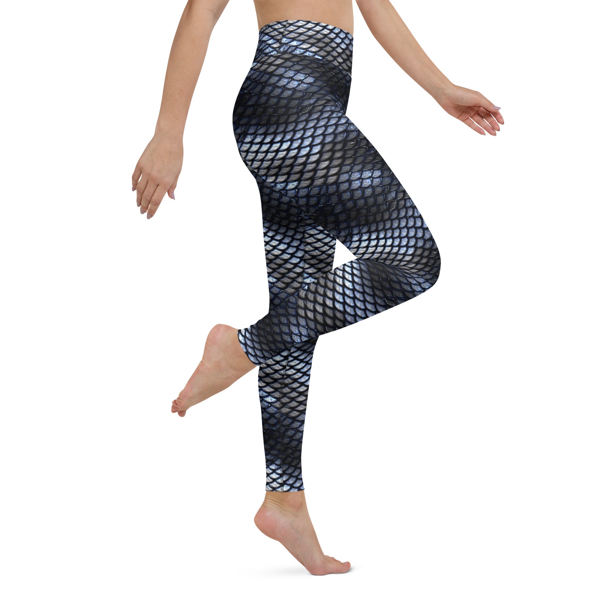 Carbon Fiber Plus Size Leggings for Women High Waisted Pants W/ High  Performance Print Non See Through Perfect for Yoga, Running and Workout 