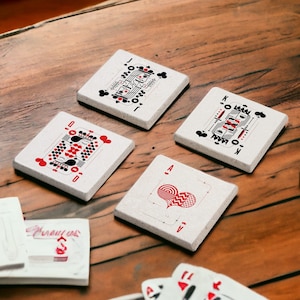 Juego de posavasos de piedra para naipes, posavasos de madera para naipes King & Queen, cartas de póquer y blackjack, cartas de juego, regalos minimalistas