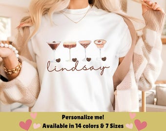 Miłośnik Espresso Martini Spersonalizowany T-shirt unisex z barwionym ubraniem Spersonalizowany T-shirt z nadrukiem Komfortowe kolory 1717 Koszulka prezent dla entuzjasty kawy