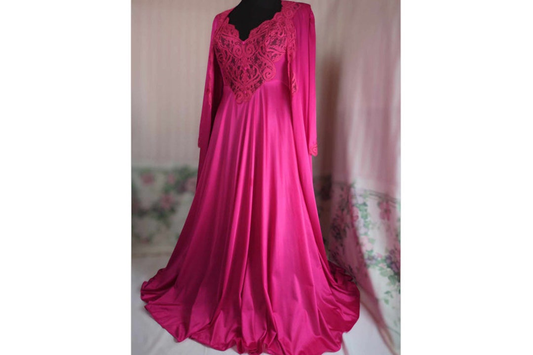 XL Olga Vintage Nightgown & Robe Set Plus Size Princess Etsy