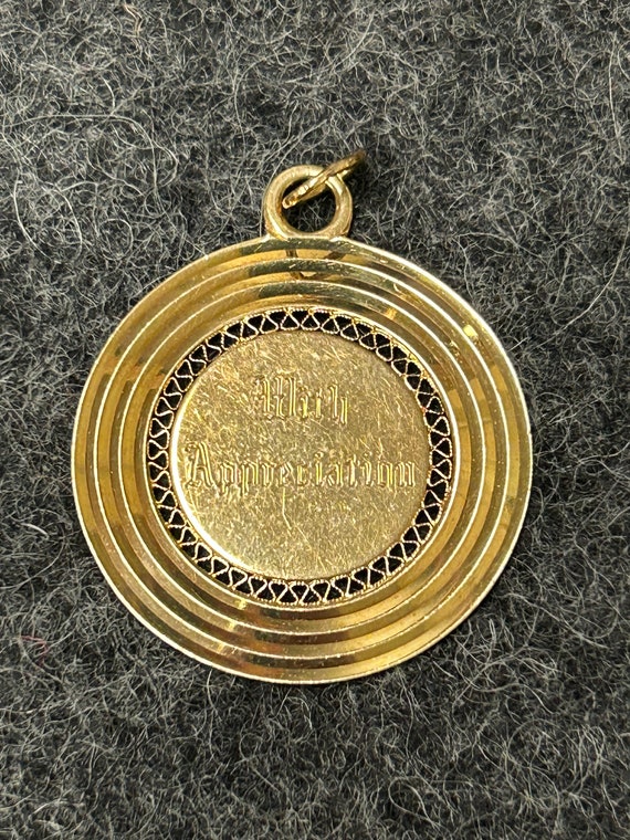 14K Yellow Gold Disc Pendant inscribed Vintage LA 