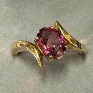 14K Gold and Pink Stone, likely Tourmaline Ring