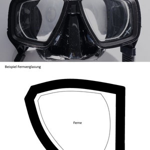 Op de afbeelding: Een zwart duikmasker met een heldere lens en de tekst "Aqua Lung" bovenop. Het masker is ontworpen om een ​​breed gezichtsveld te bieden voor onderwaterverkenning.