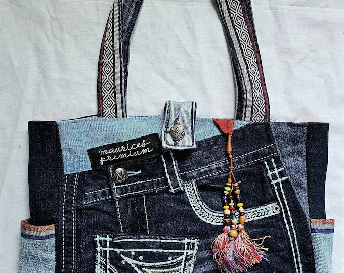 Everyday Shopper Tote Bag, Functional Fashionable Shoulder Bag ,side ...