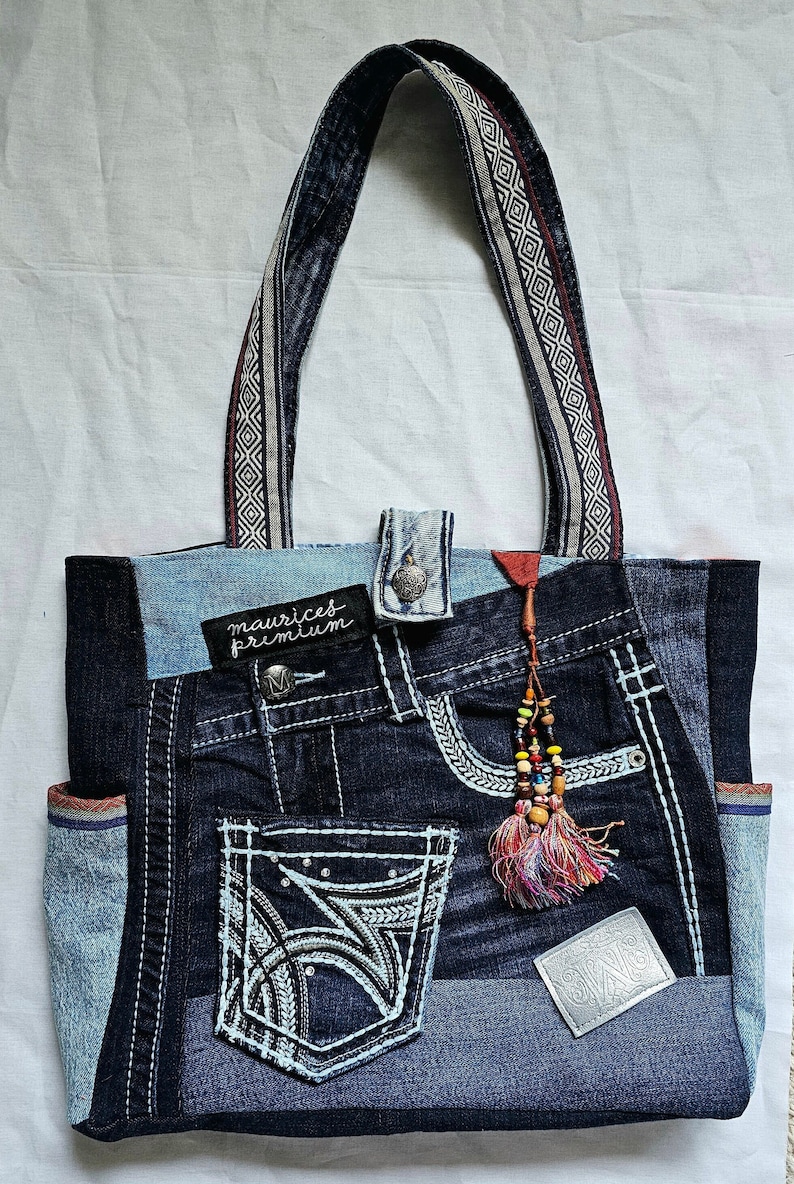 Everyday Shopper Tote Bag, Functional Fashionable Shoulder Bag ,side ...