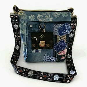 Upcycled Gewaschene Jeans Crossbody Schulter Reißverschlusstasche Mit Abnehmbarem Schlüsselbund Push Lock Taschenanhänger Kartenhalter Münzbeutel Umweltfreundliche Geldbörse