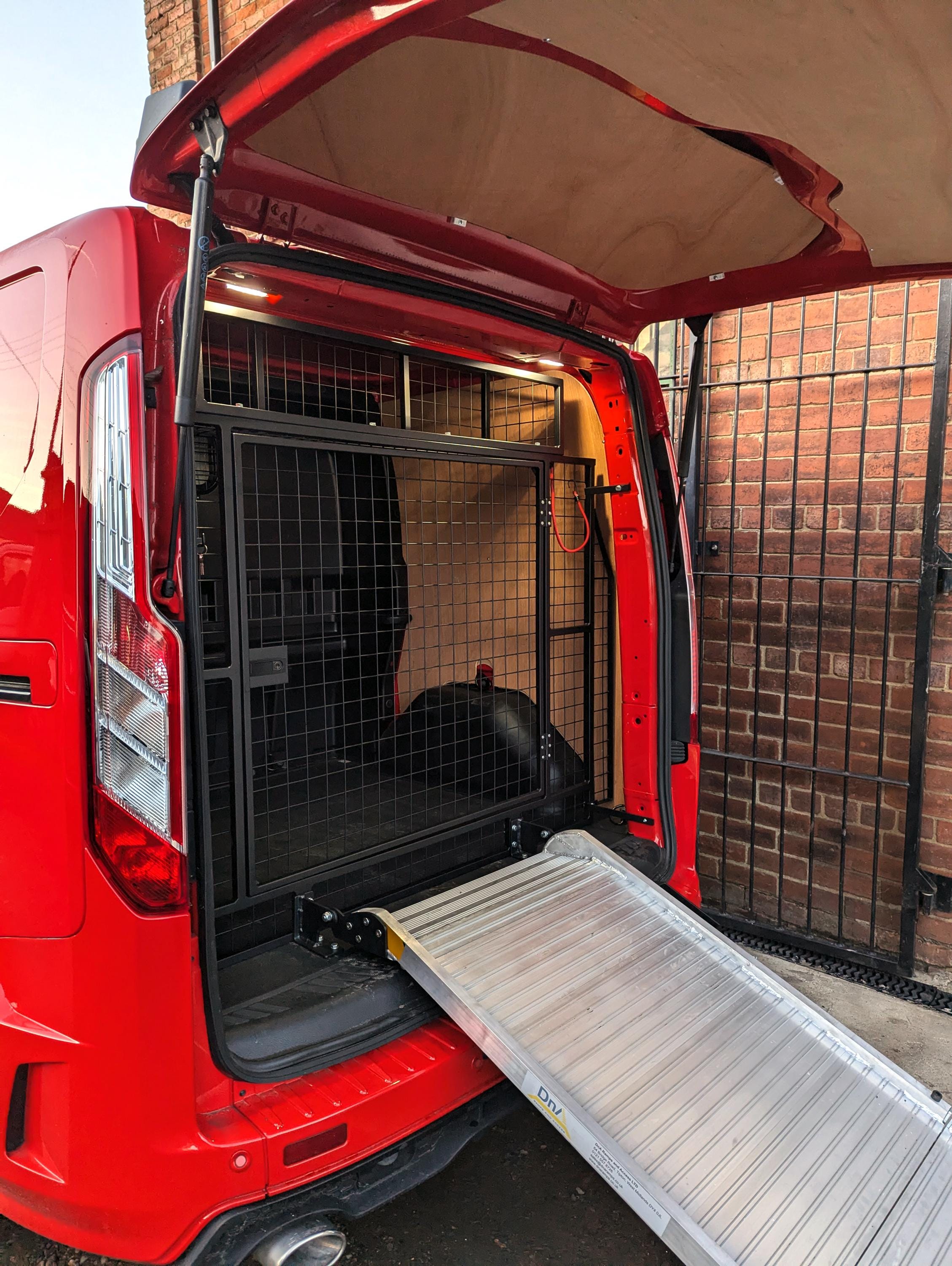 Custom Dog Cages For Bathtubs With Accessibility Features photo