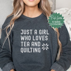 Quilting Sweatshirt, Quilt Sweatshirt For Quilt Group, Quilting Gift Idea For Mom, Quilting Sweater, Quilt Retreat Sweatshirt For Quilter