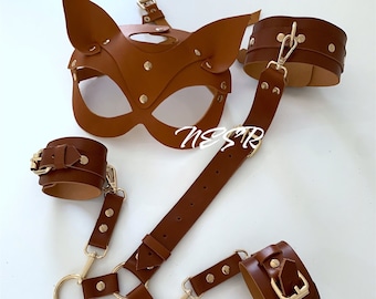 Leather Collar and Handcuff, Harness for Women, Cuffs and Collar Choker