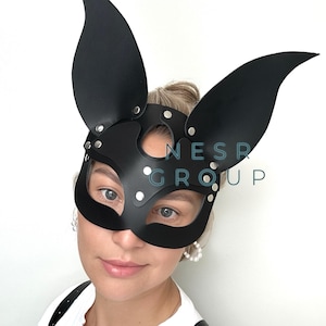 Bat mask in leather (choose color)