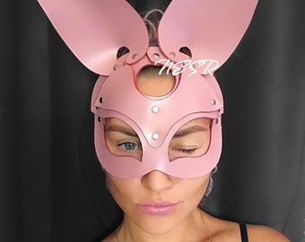 Rabbit mask in leather (choose color)