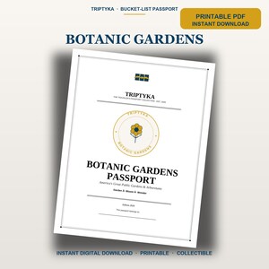K&ouml;nnte beinhalten: Ein wei&szlig;es, druckbares PDF-Dokument mit dem Titel Botanic Gardens Passport von Triptyka. Das Deckblatt zeigt ein zentrales kreisf&ouml;rmiges Emblem mit einem gelben Blumensymbol, umgeben von Text, darunter America's Great Public Gardens & Arboretums und Edition 2026.