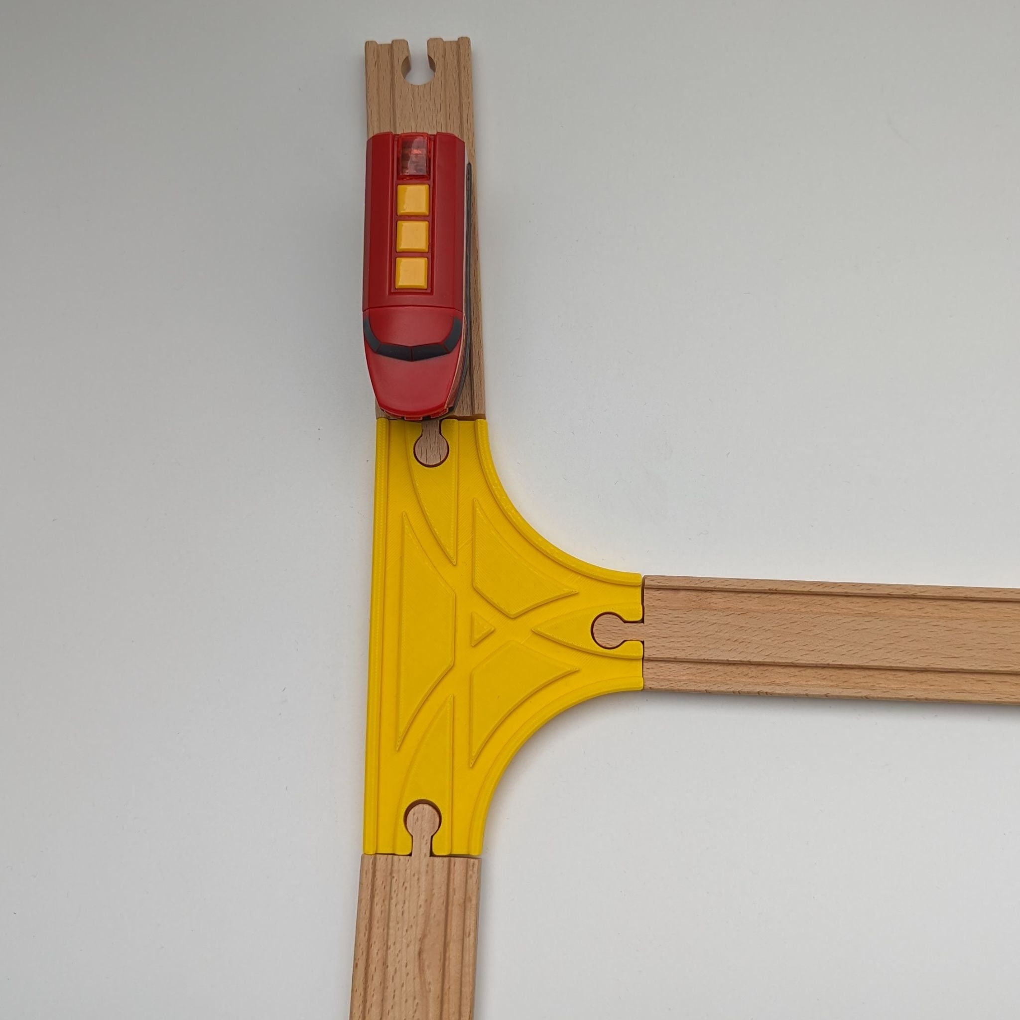 Tintersection Wooden Train Track for Brio Extension / Lillabo