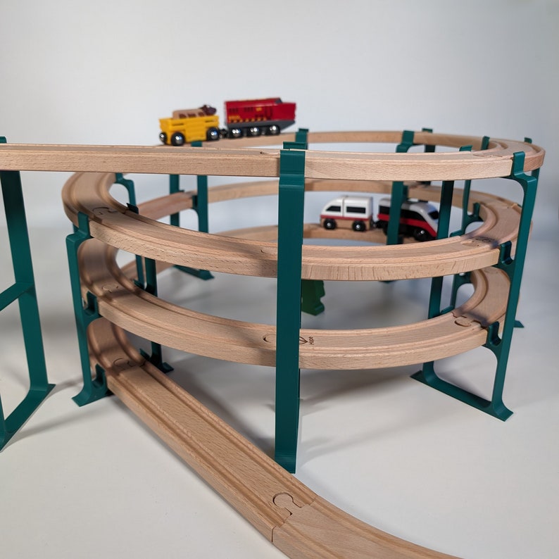 Spiral Mountain Thin / Binario del treno per estensione Brio / Lillabo / Playtive / Hape / Duplo / Imaginarium / Thomas / Melissa & Doug immagine 2