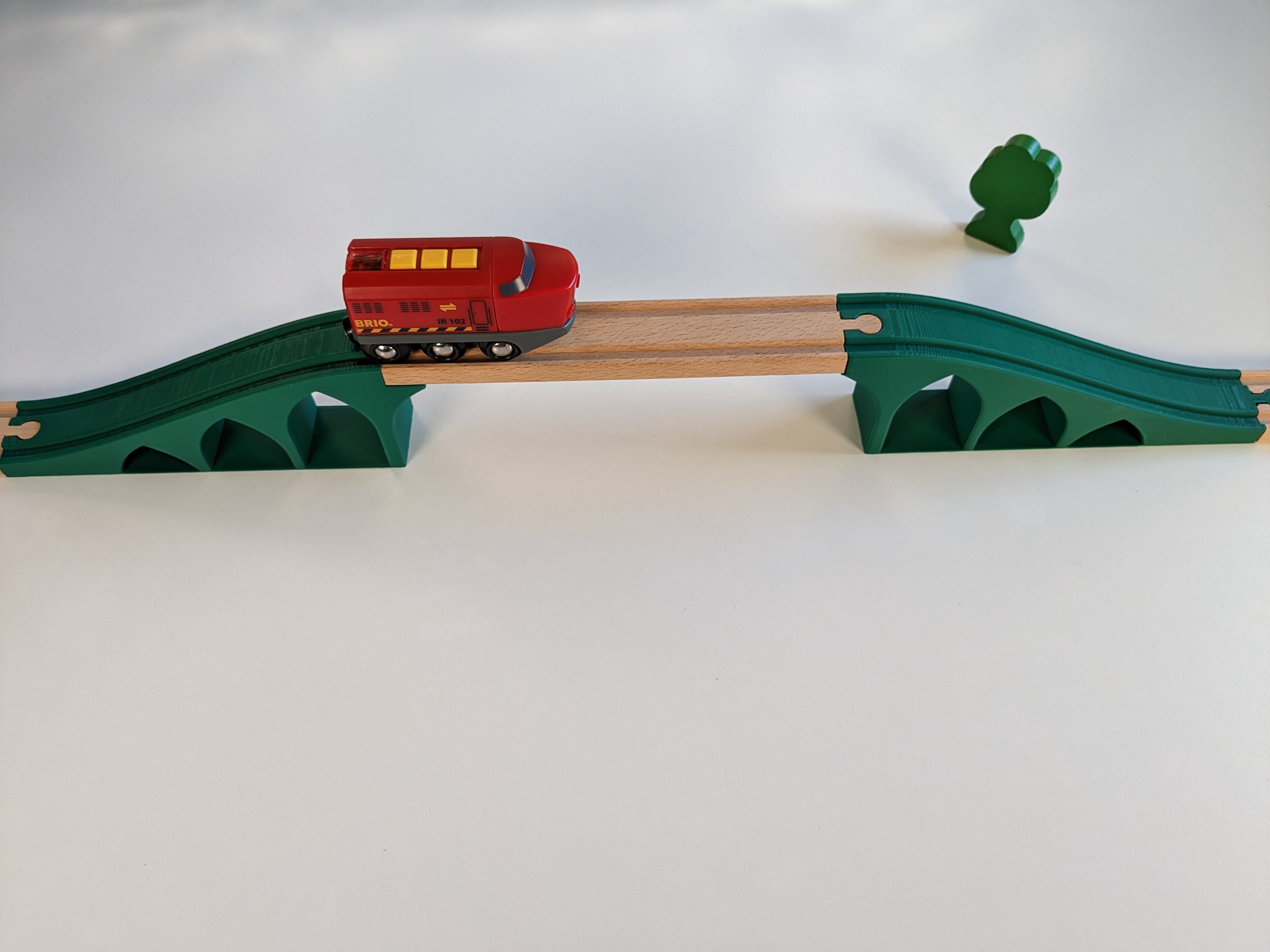 Set de autopista tren madera Playtive de Lidl di seconda mano per 15 EUR su  Alcobendas su WALLAPOP