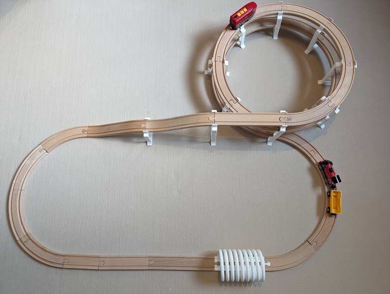 Spiral Mountain Thin Train Track for Brio extension / Lillabo / Playtive / Hape / Duplo / Imaginarium / Thomas / Melissa & Doug 画像 3