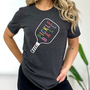 Chemise de pagaie de pickleball | T-shirt de sport pour femmes et hommes | Bella unisexe + chemise en toile | Chemise de cadeau de Pickleball amusant mignon