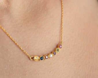 Geburtsstein Halskette-Familienkette - zierliche Halskette - individuelle Halskette - personalisierte Mama Halskette - Mutter Geschenk - Brautjungfer Geschenk für sie