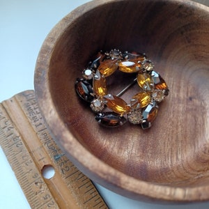 Vintage DeLizza & Elster Juiliana Amber Rhinestone Wreath Brooch