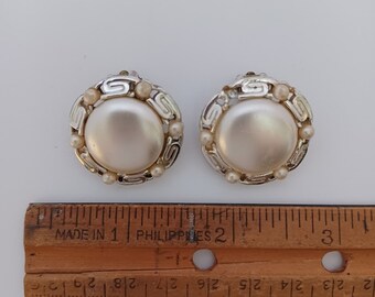 Vintage Signed Linser Clip On Faux Pearl Cabochon Earrings