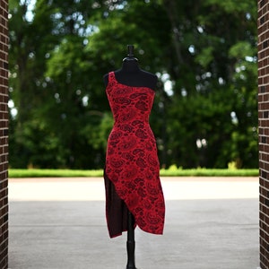 Black and red one piece dress best sale