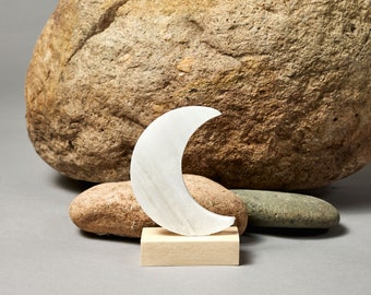 Selenite Moon Desk Ornament - Selenite Moon Decoration - Selenite Sculpture - Selenite Ornament