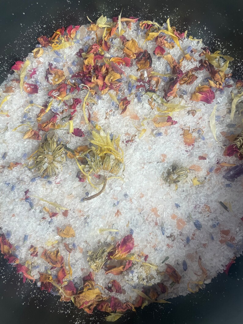 Luxurious Uplifting Bath Soak Grapefruit Saffron Calendula Orange