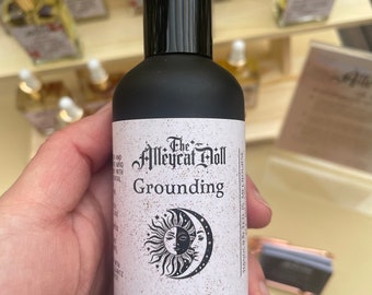 Grounding Aura Mist: Cedarwood, Mandarin, and Crystal Infused Ritual Aid