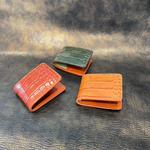 Cartera plegable de piel de caimán – Hecha a mano en Texas – Interior de piel italiana – Marroquinería artesanal – Accesorios de lujo – Hecha a mano