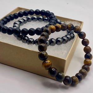 Men&#39;s 3 pc Natural Stone 8mm beaded bracelets: Tiger eye, Hematite & Black Bright! Stretchy, and handsome!