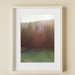 Emerald Lake, Canada - DIGITALE print, rustiek decor, natuur afdrukbare muurkunst