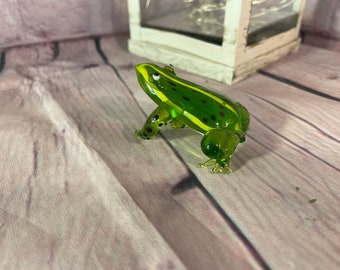 Vintage Art glass frog figurine, Blown glass frog figurine
