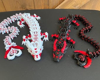 Dragón articulado con forma de corazón de San Valentín / Corazón oscuro o corazón claro / 3 tamaños / Juguete sensorial antiestrés / Día de San Valentín / CinderWing3D