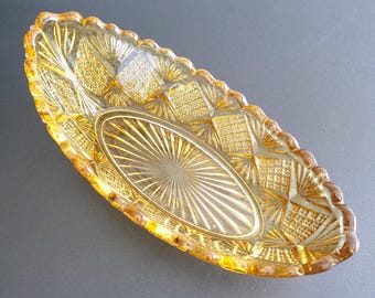 Vintage Sunburst Scales Edged Pressed Amber Glass Trinket Boat Bowl