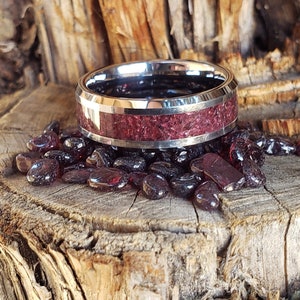 Red Star - Garnet Crystal Inlay Ring, Tungsten Titanium Ceramic Band, Men & Women, Wedding Ring, His Hers Promise Ring, Engagement Ring