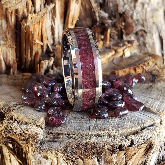 Red Star - Garnet Crystal Inlay Ring, Tungsten Titanium Ceramic